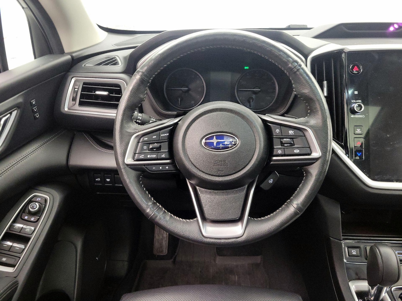 2023 Subaru Ascent Limited - Photo 11