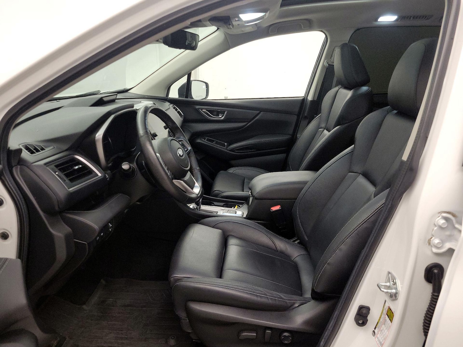 2023 Subaru Ascent Limited - Photo 12