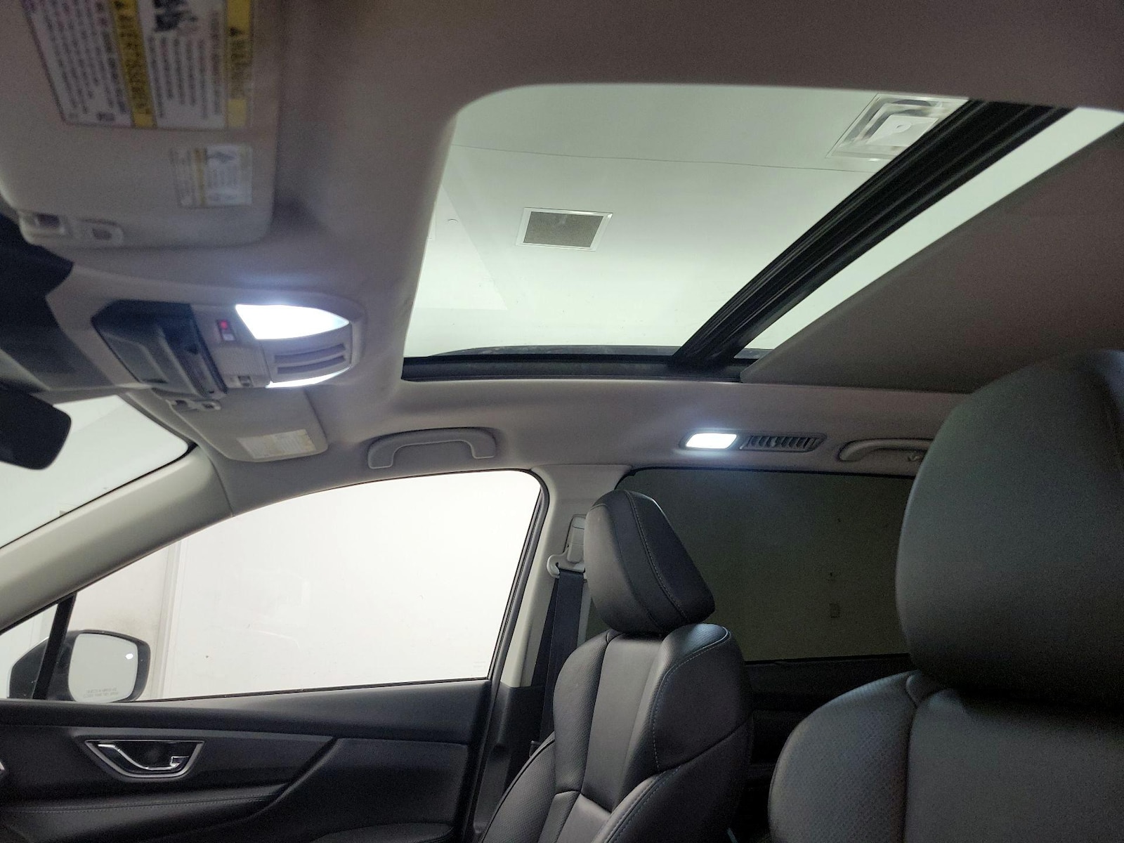 2023 Subaru Ascent Limited - Photo 21