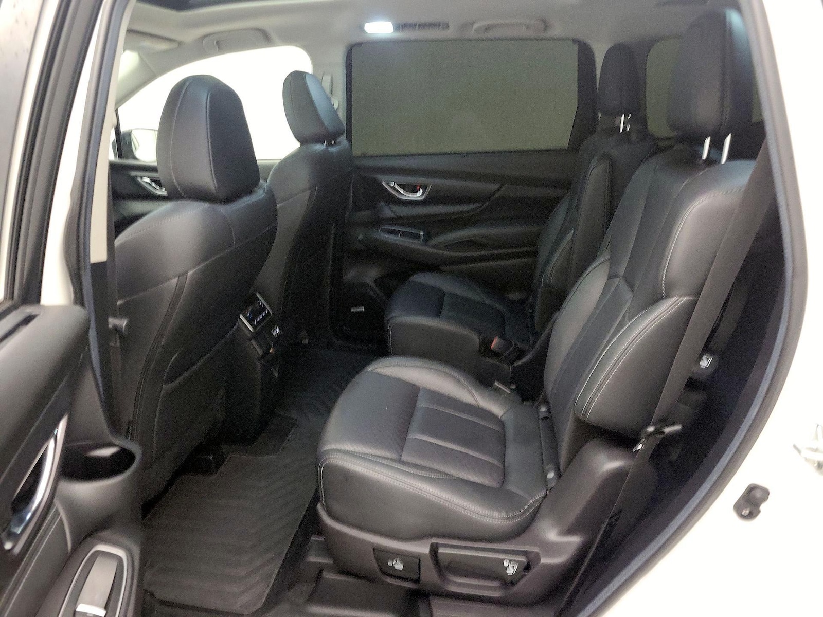 2023 Subaru Ascent Limited - Photo 22