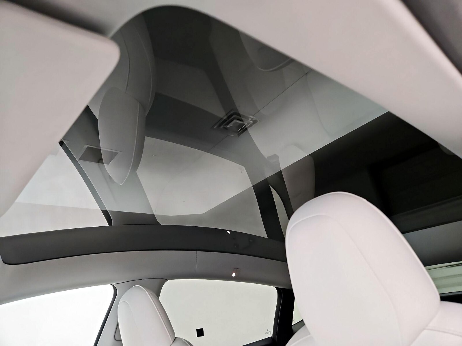 Skylight(s) & Overhead Airbags