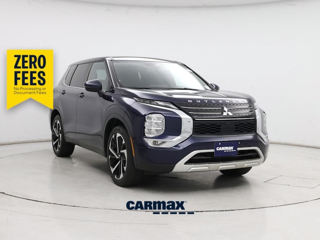 Blue 2024 Mitsubishi Outlander SUV / Crossover Front-Wheel Drive Automatic