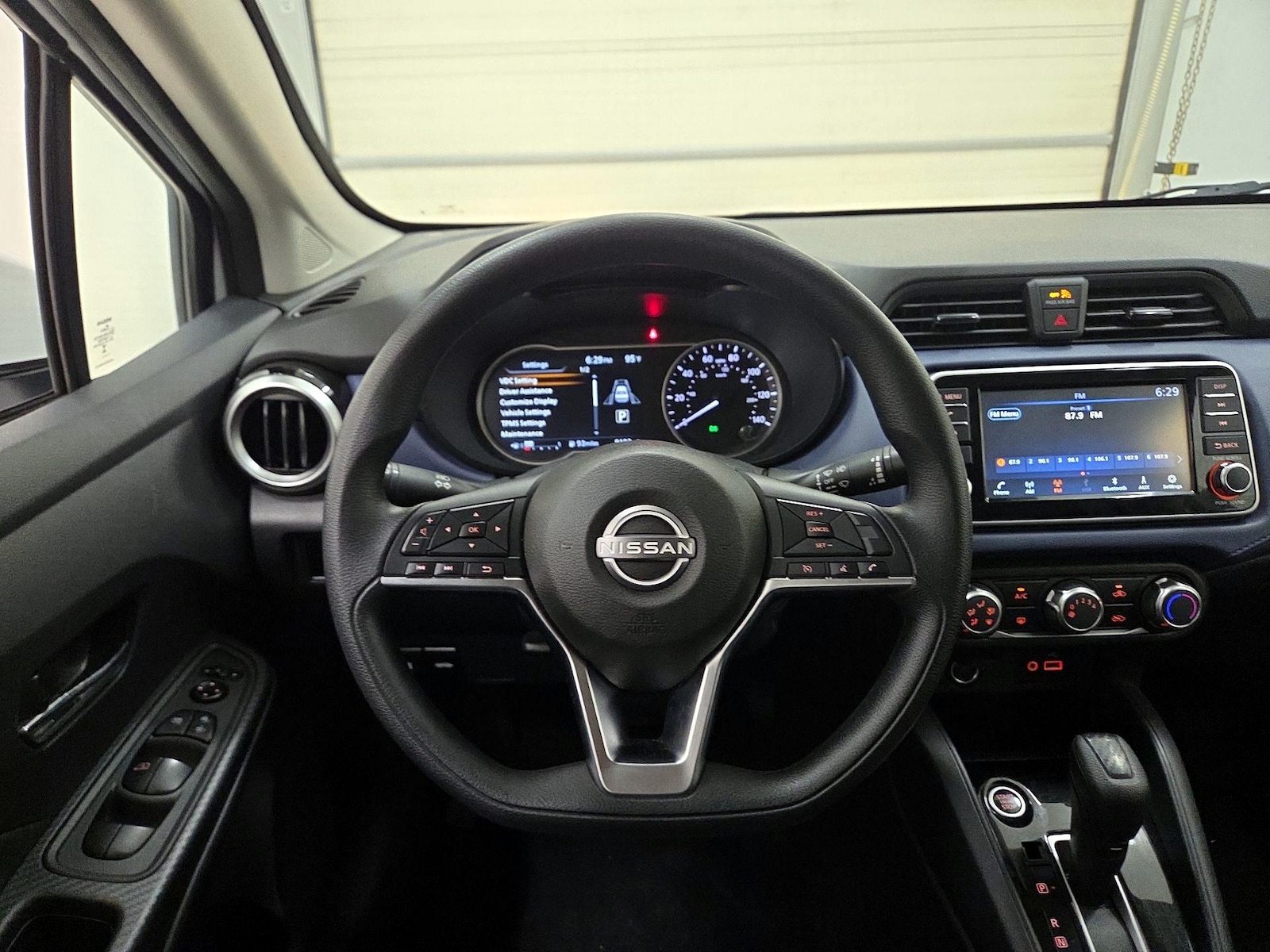 2024 Nissan Versa Sedan SV - Photo 11