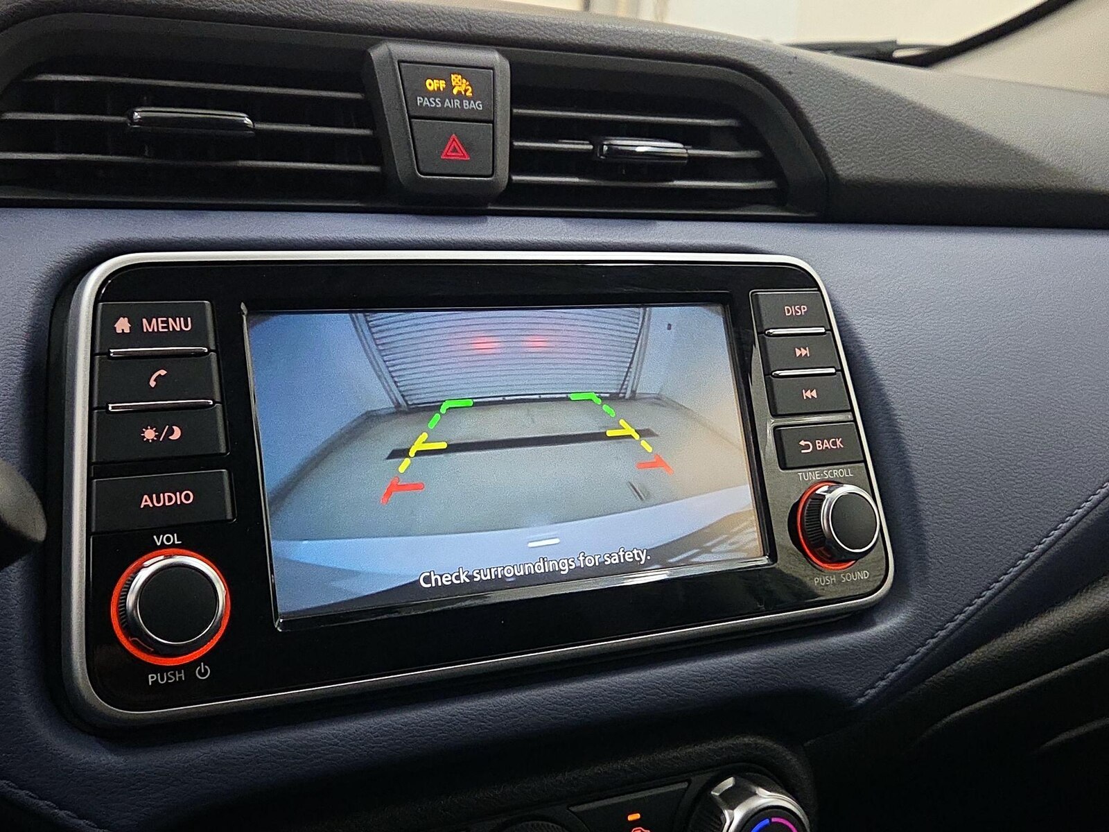 2024 Nissan Versa Sedan SV - Photo 15
