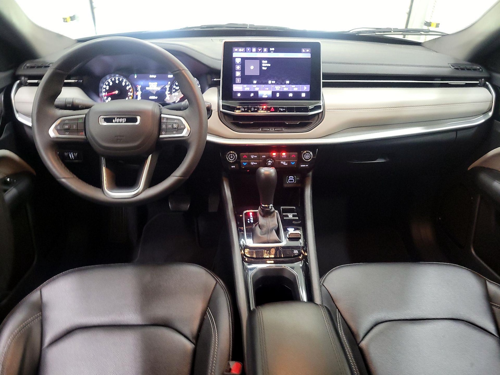 2025 Jeep Compass Limited - Photo 10