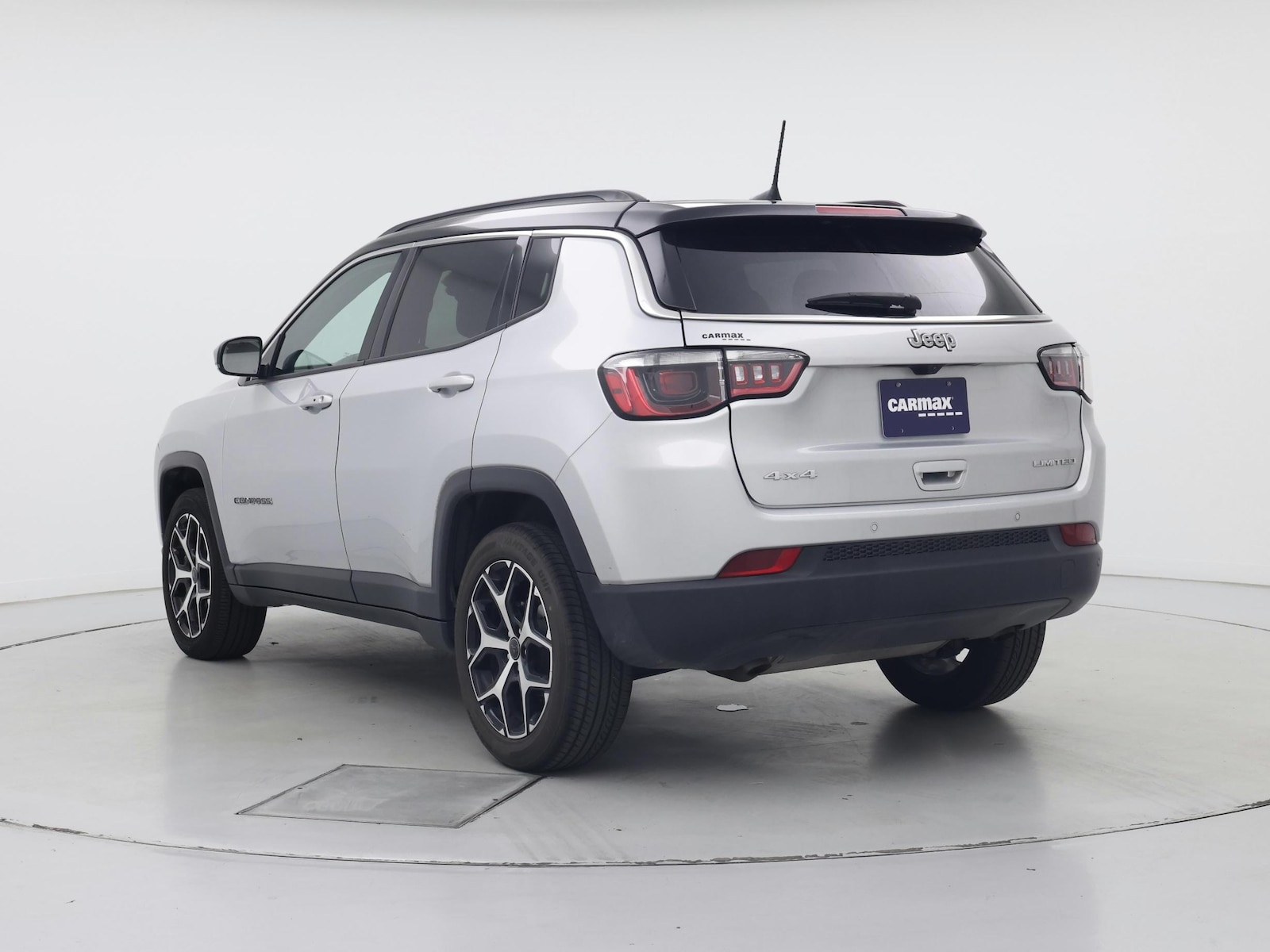 2025 Jeep Compass Limited - Photo 3