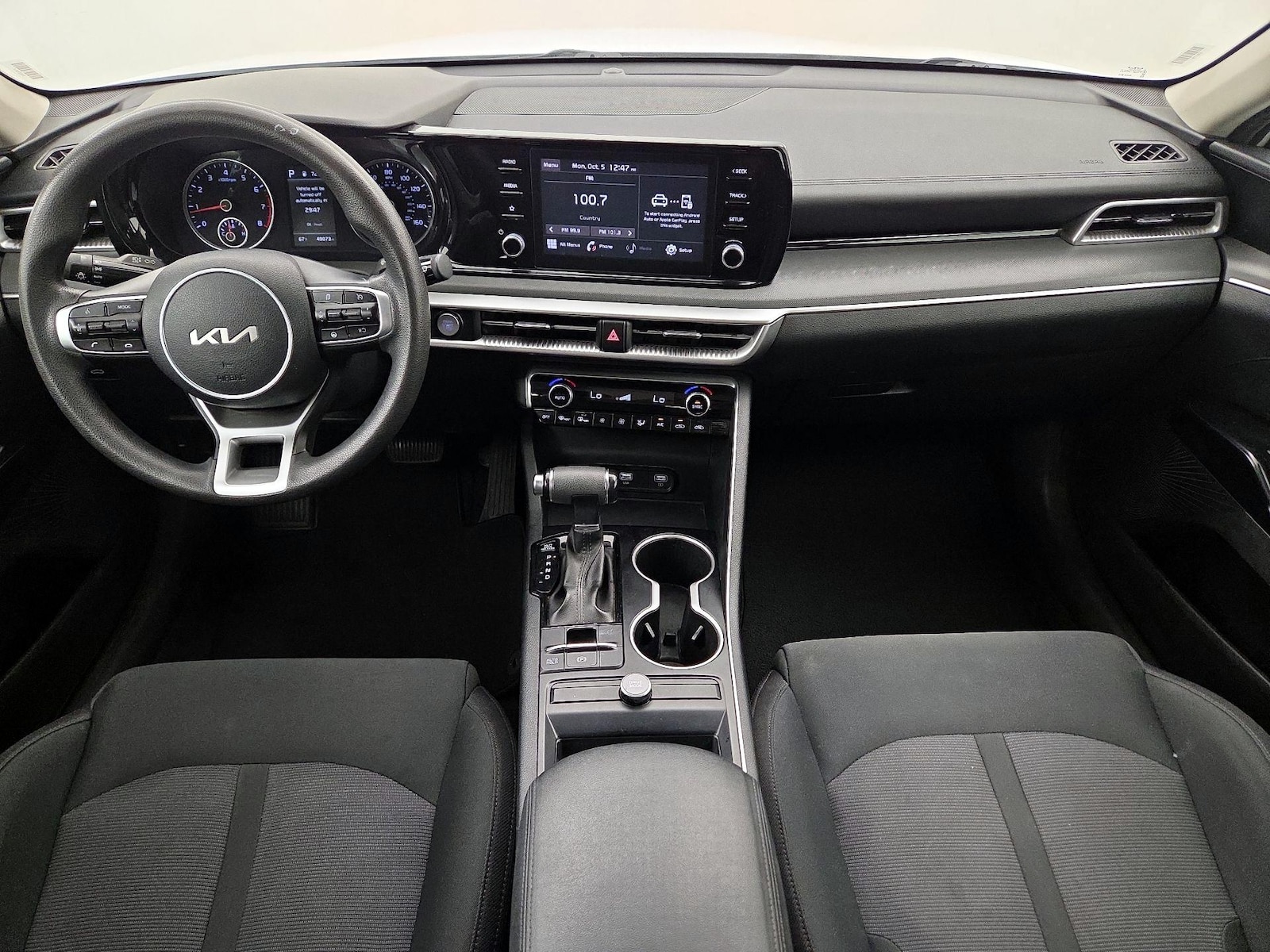 Apple CarPlay® & Android Auto™