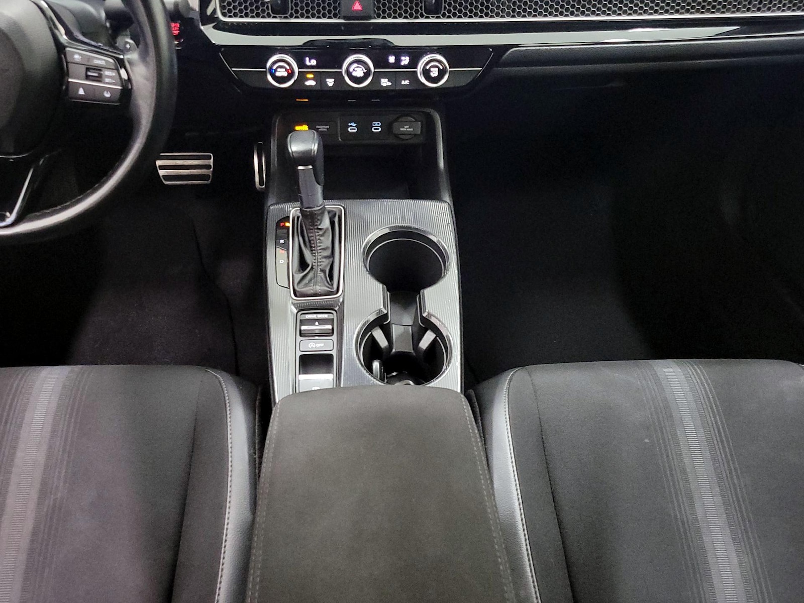 2025 Honda Civic Sport - Photo 18