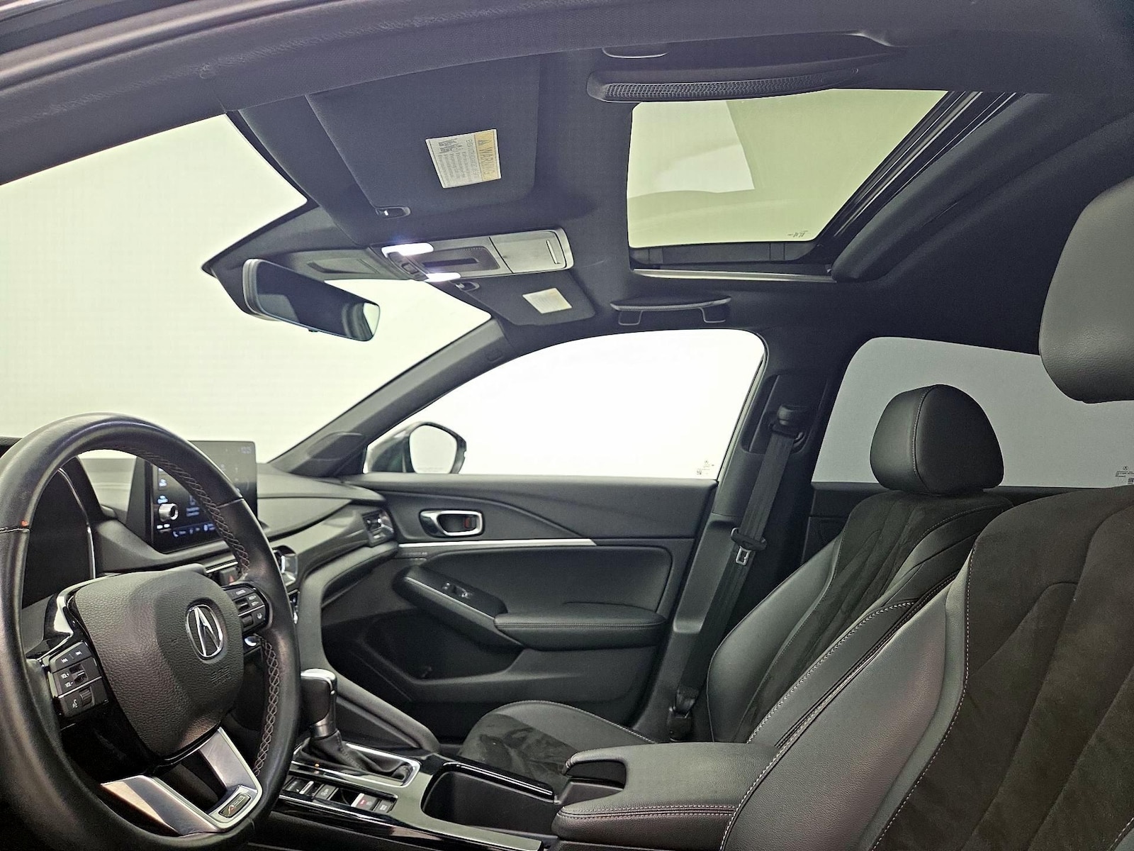 Sunroof(s) & Overhead Airbags
