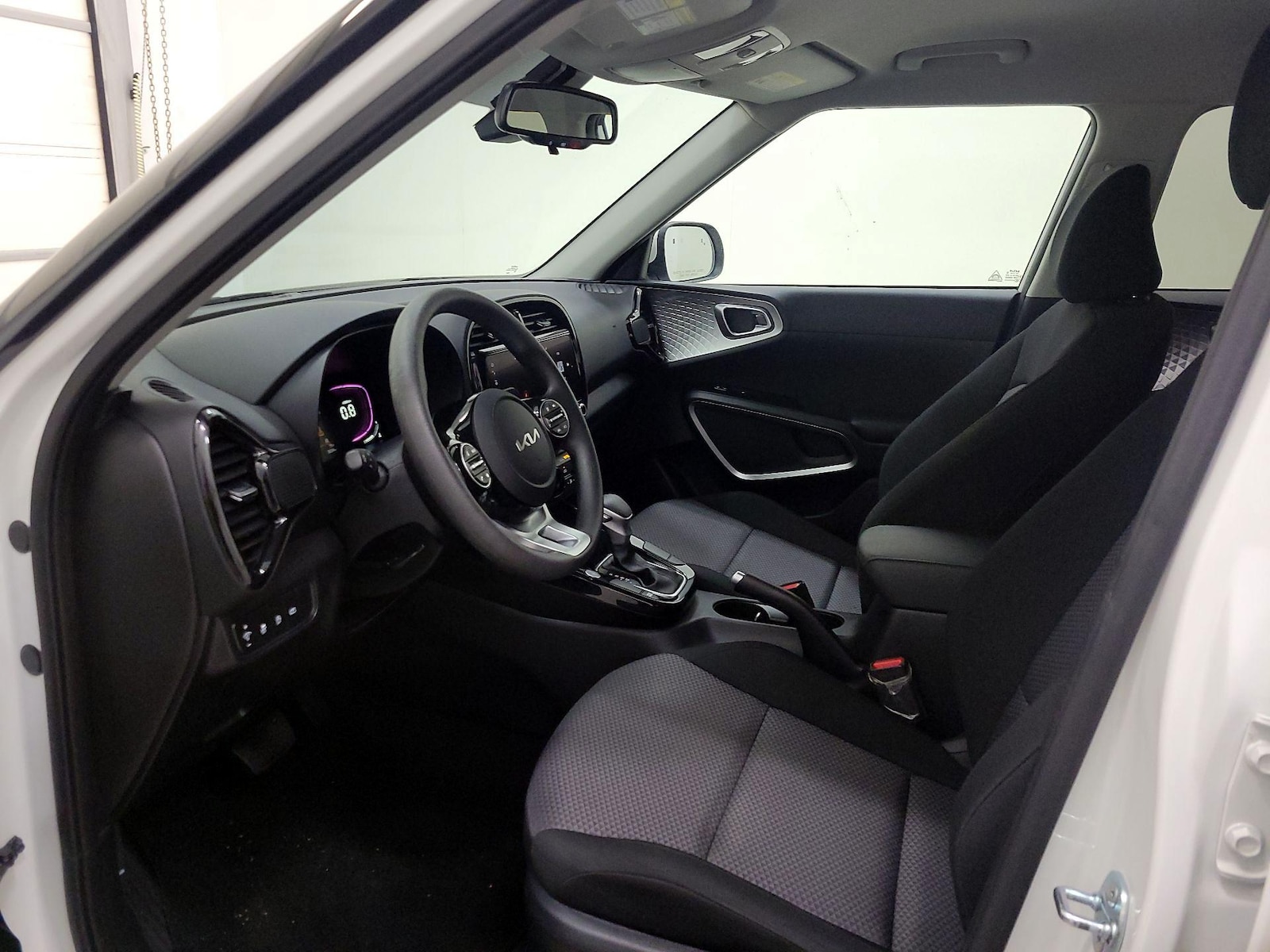 Power Seat(s) & Side Airbags