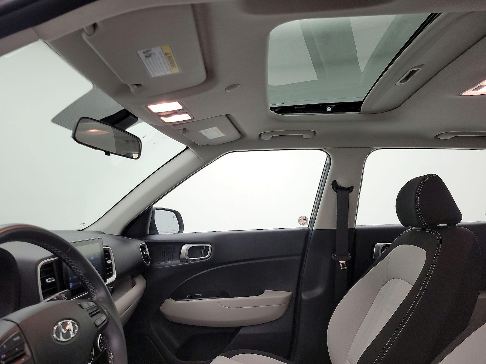 Sunroof(s) & Overhead Airbags