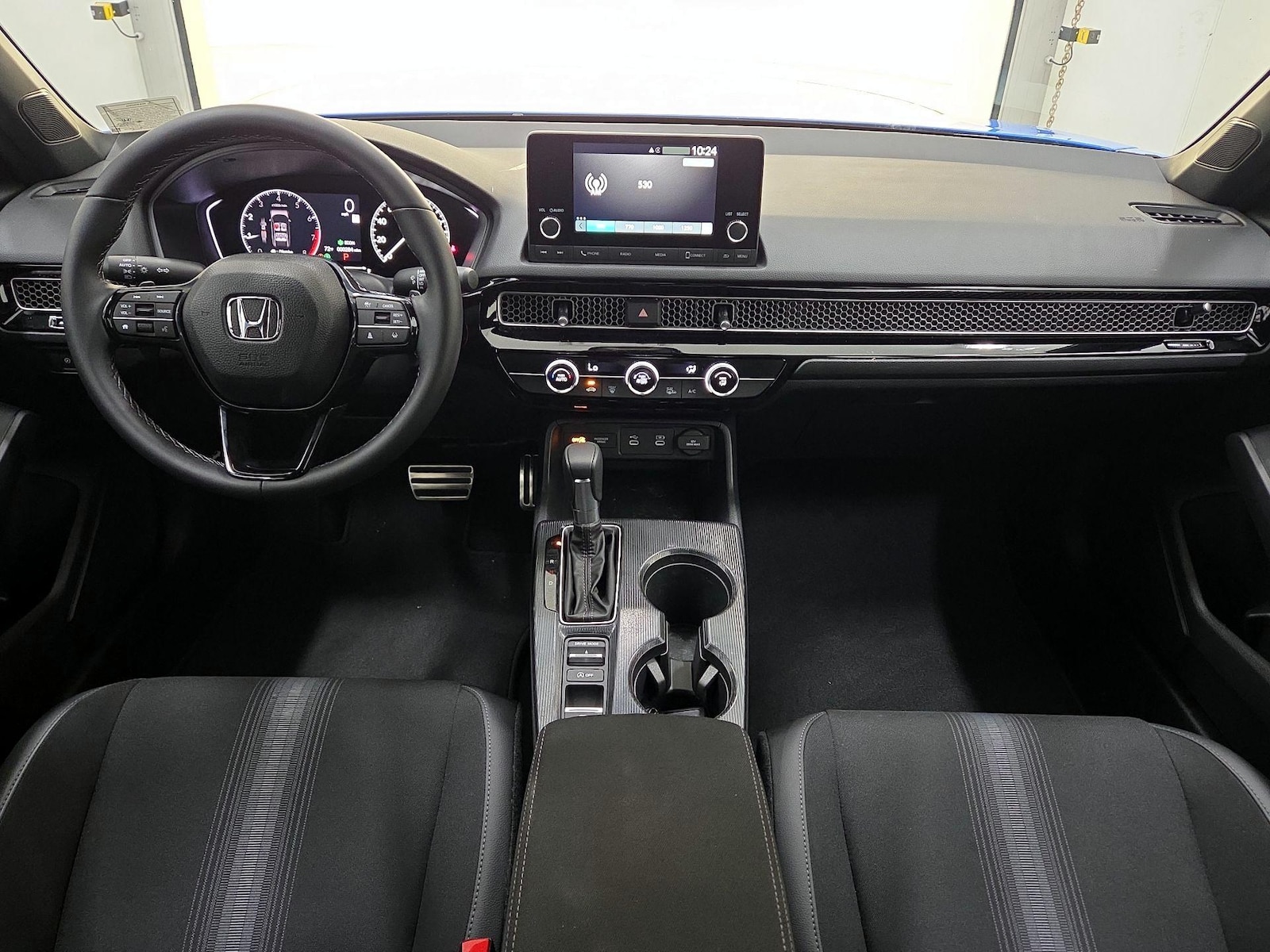 Apple CarPlay® & Android Auto™