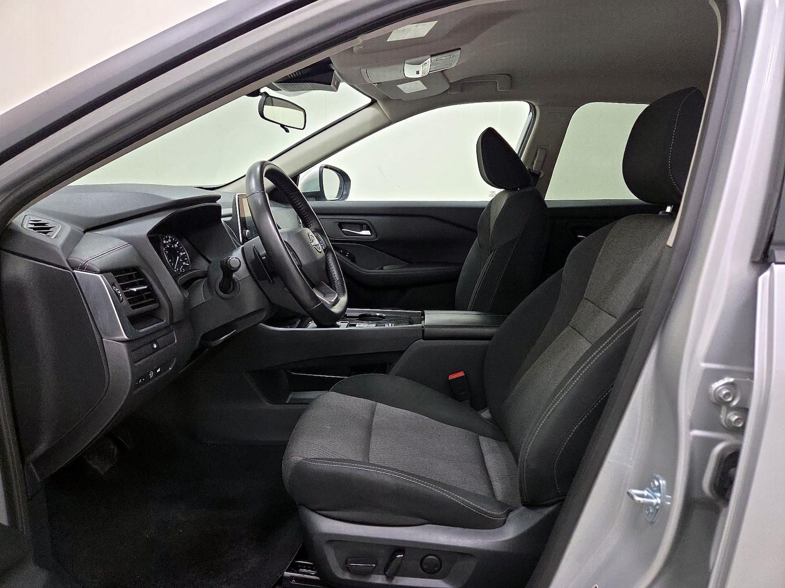 Power Seat(s) & Side Airbags