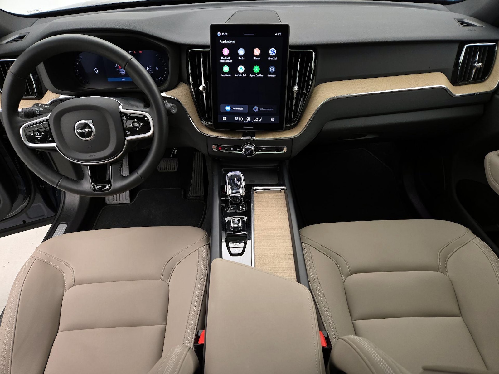 Apple CarPlay® & Android Auto™