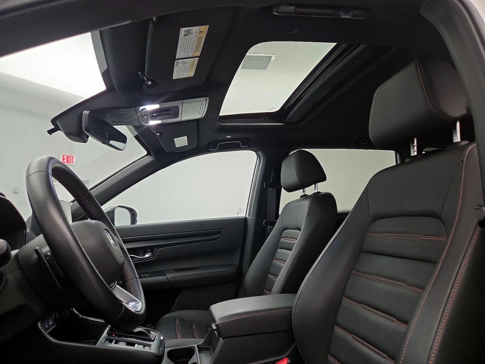 Sunroof(s) & Overhead Airbags