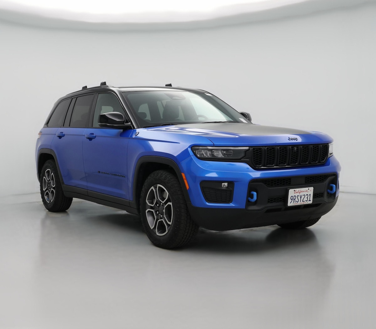 Featured vehicle