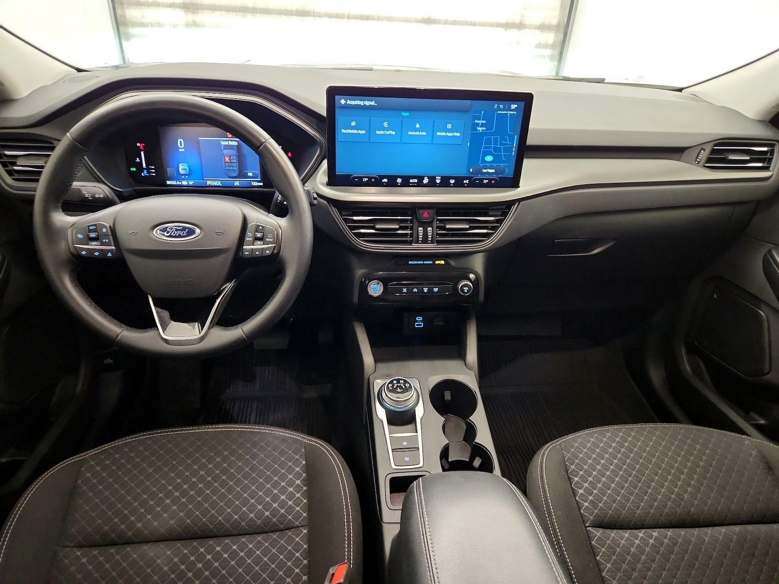 Apple CarPlay® & Android Auto™