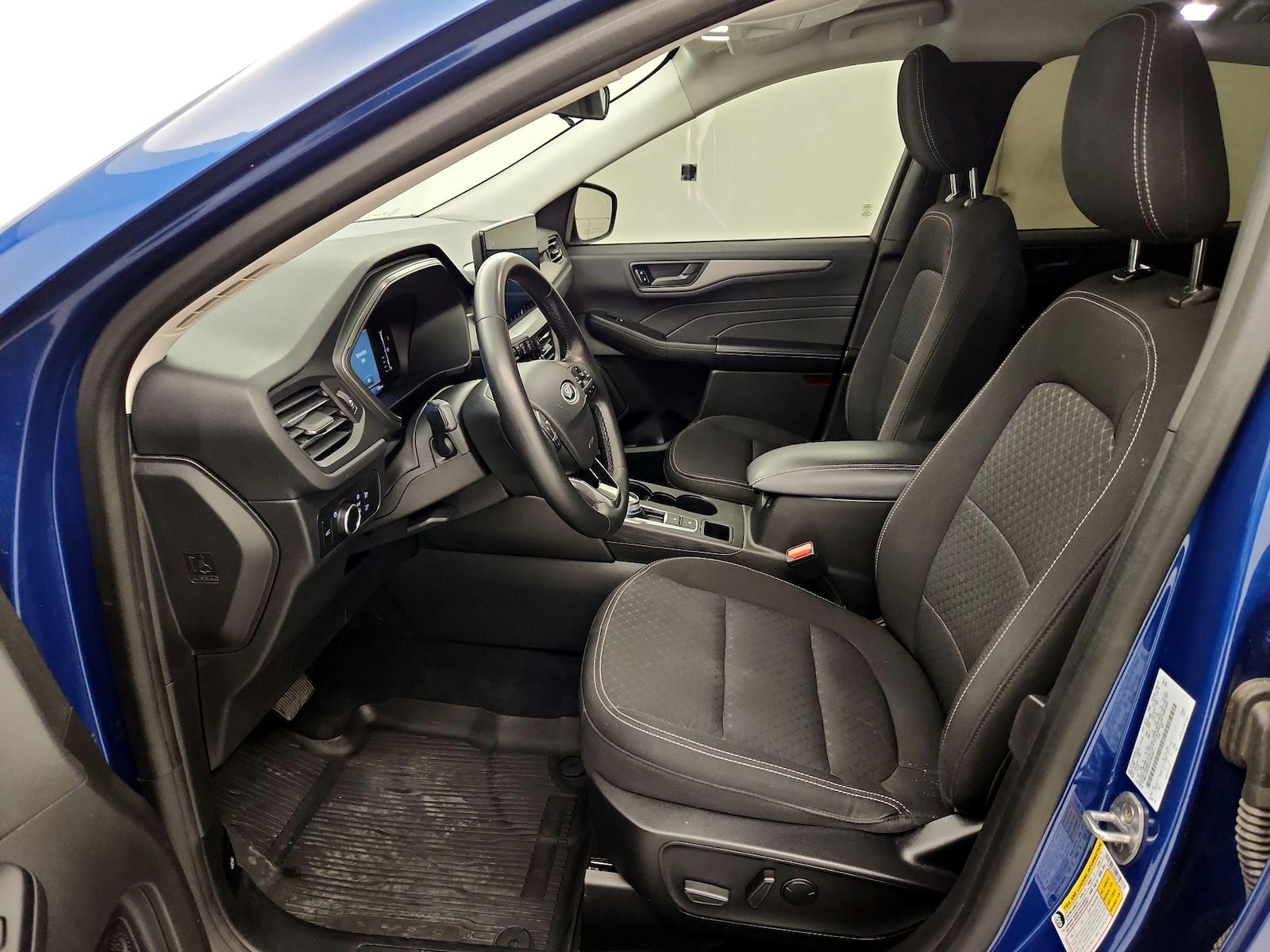 Power Seat(s) & Side Airbags