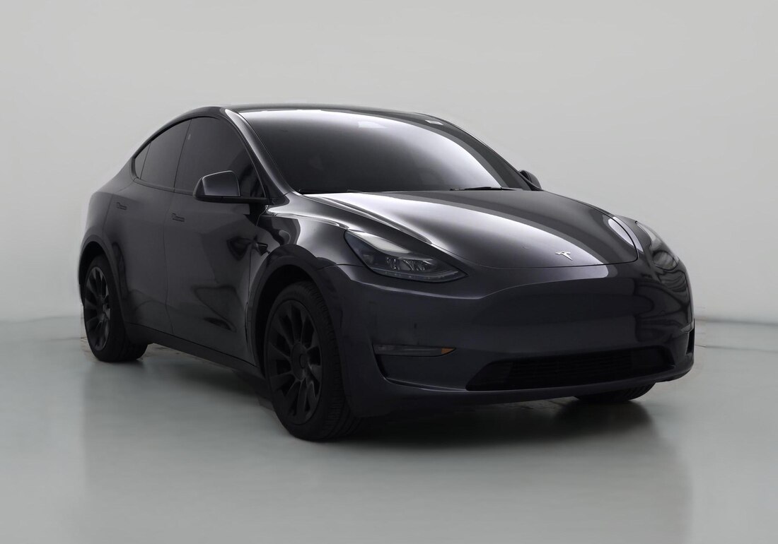 2024 Tesla Model Y Long Range All-Wheel Drive in Gray — CarMax photo