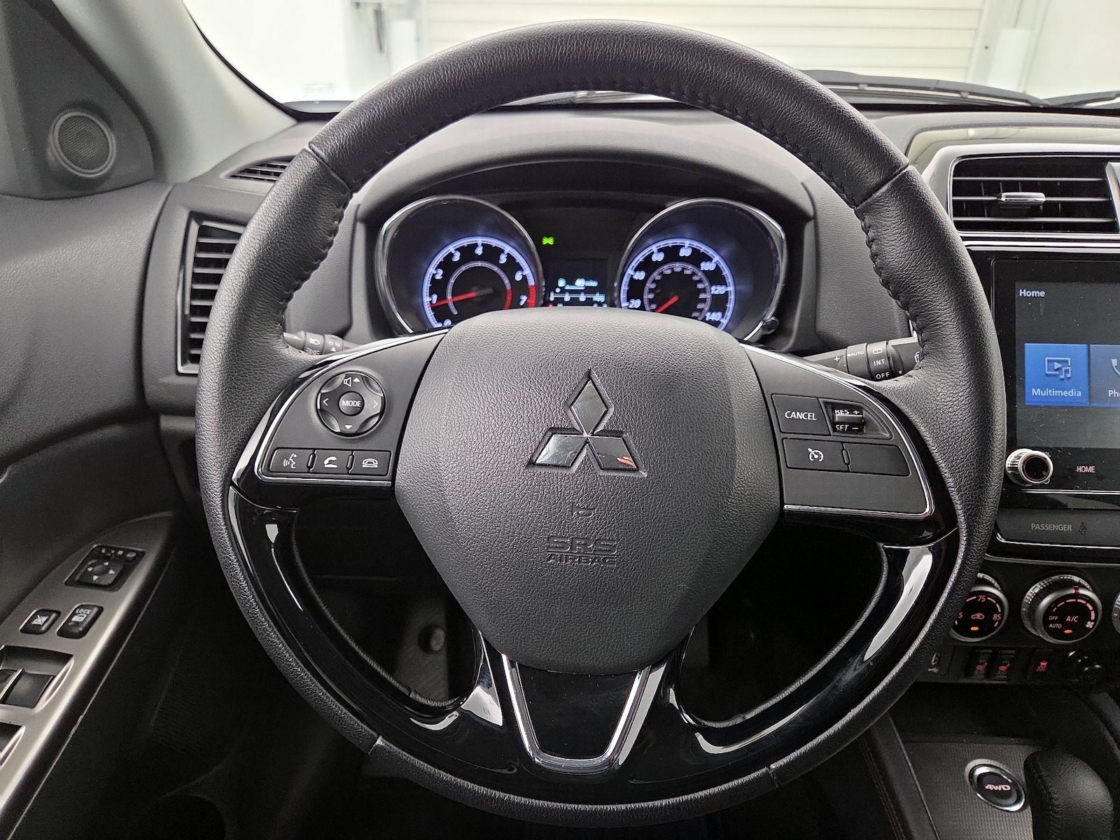 2025 Mitsubishi Outlander Sport SE - Photo 11