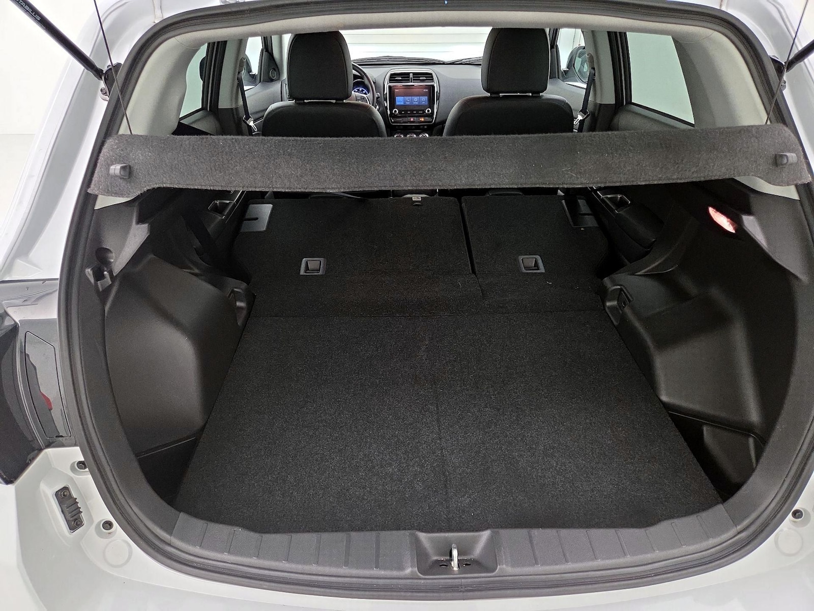 2025 Mitsubishi Outlander Sport SE - Photo 22