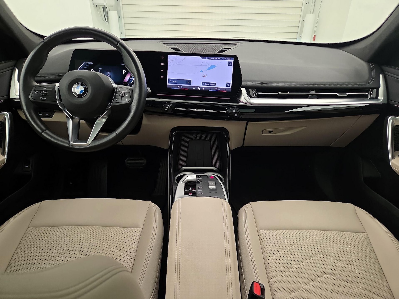 2025 BMW X1 28i - Photo 10
