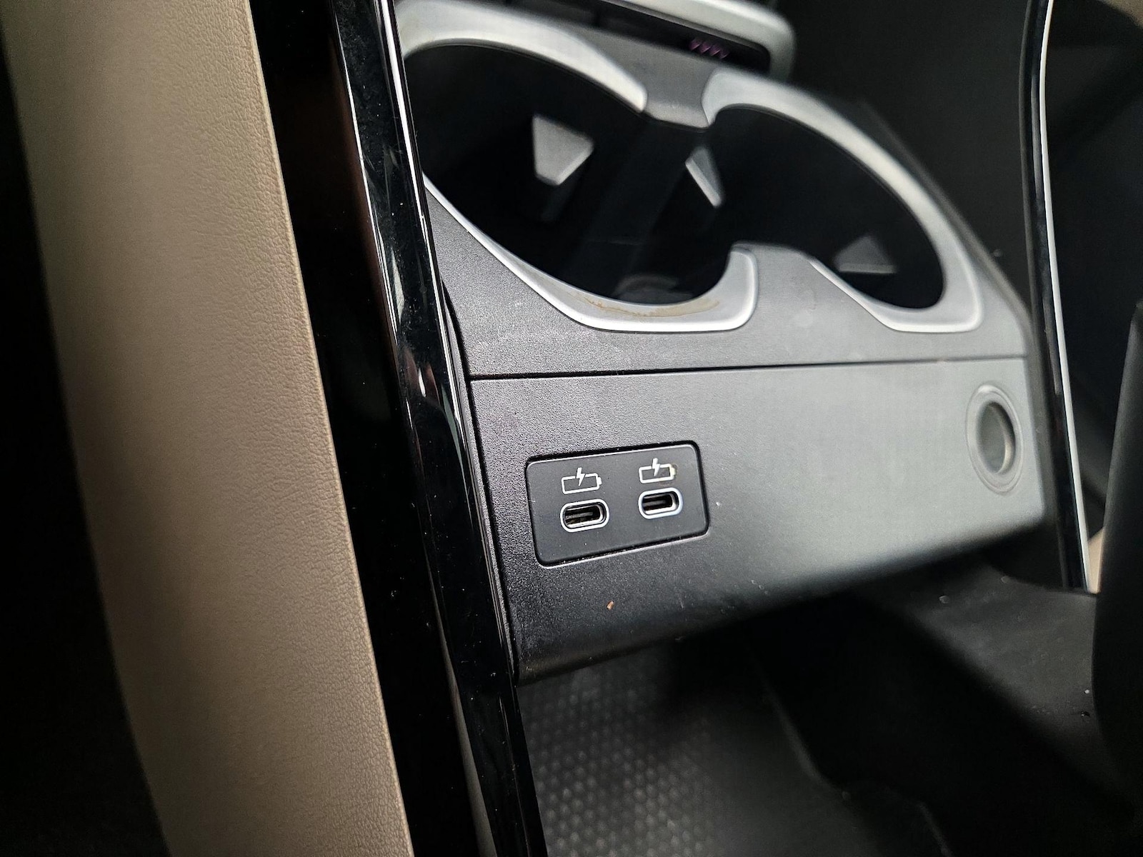 2025 BMW X1 28i - Photo 20