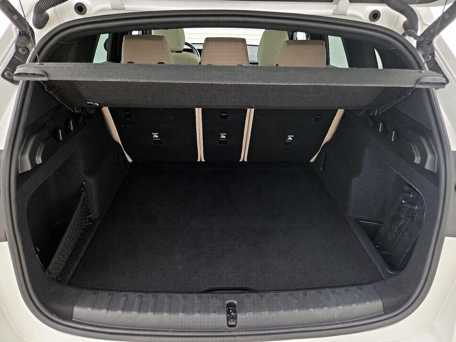 2025 BMW X1 28i - Photo 23