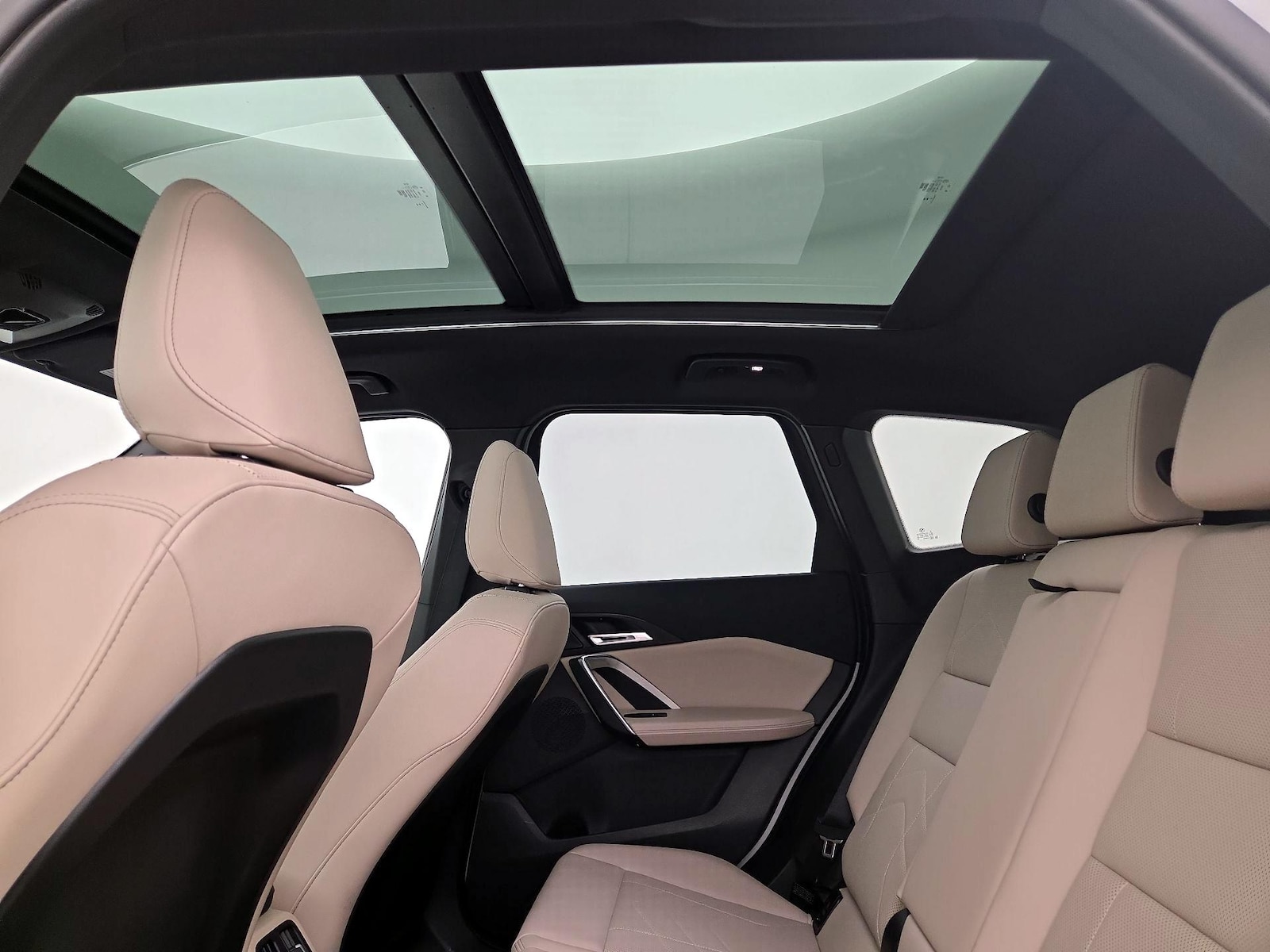 2025 BMW X1 28i - Photo 26