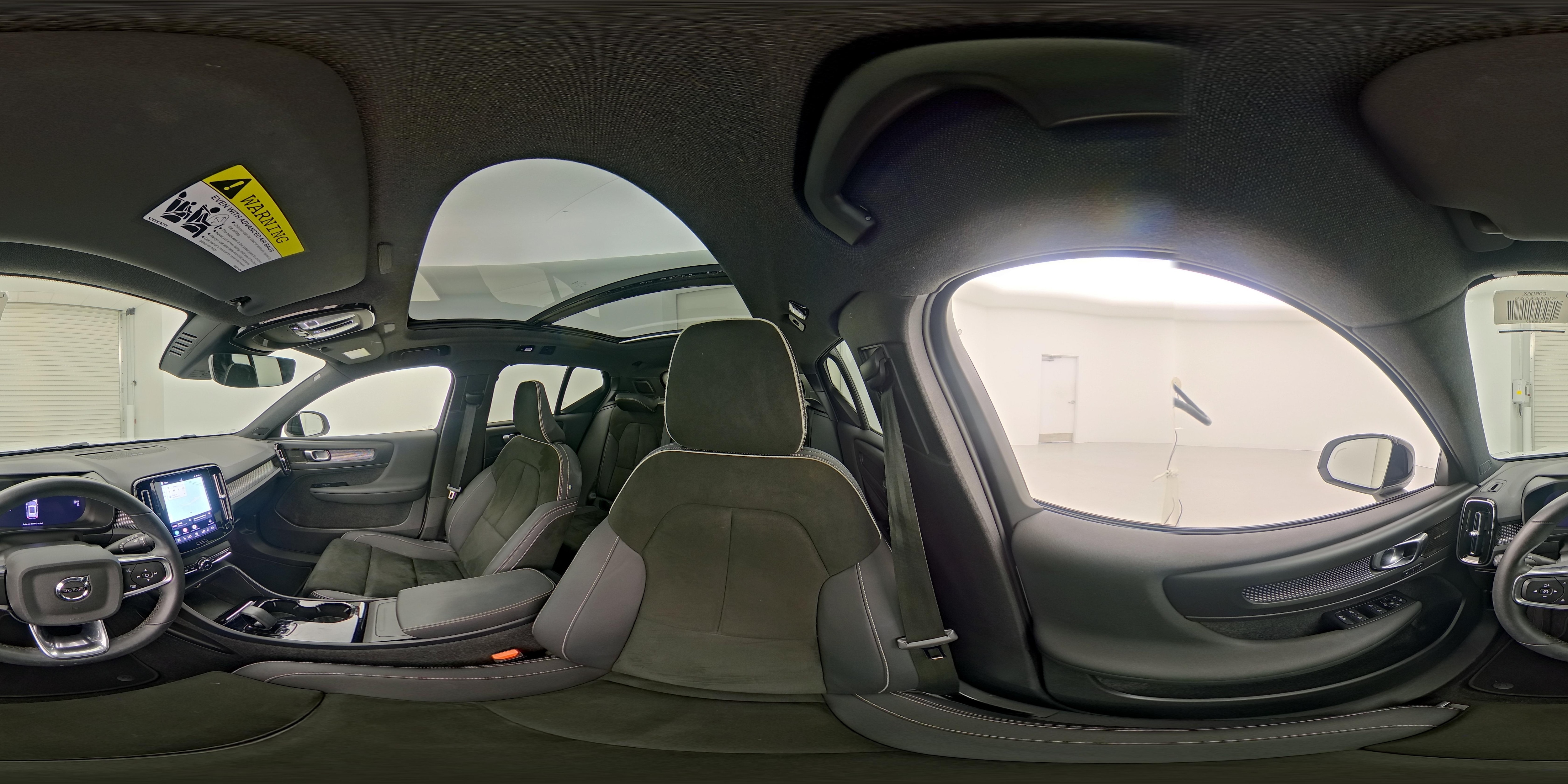 2022 Volvo XC40 Ultimate - Photo 31