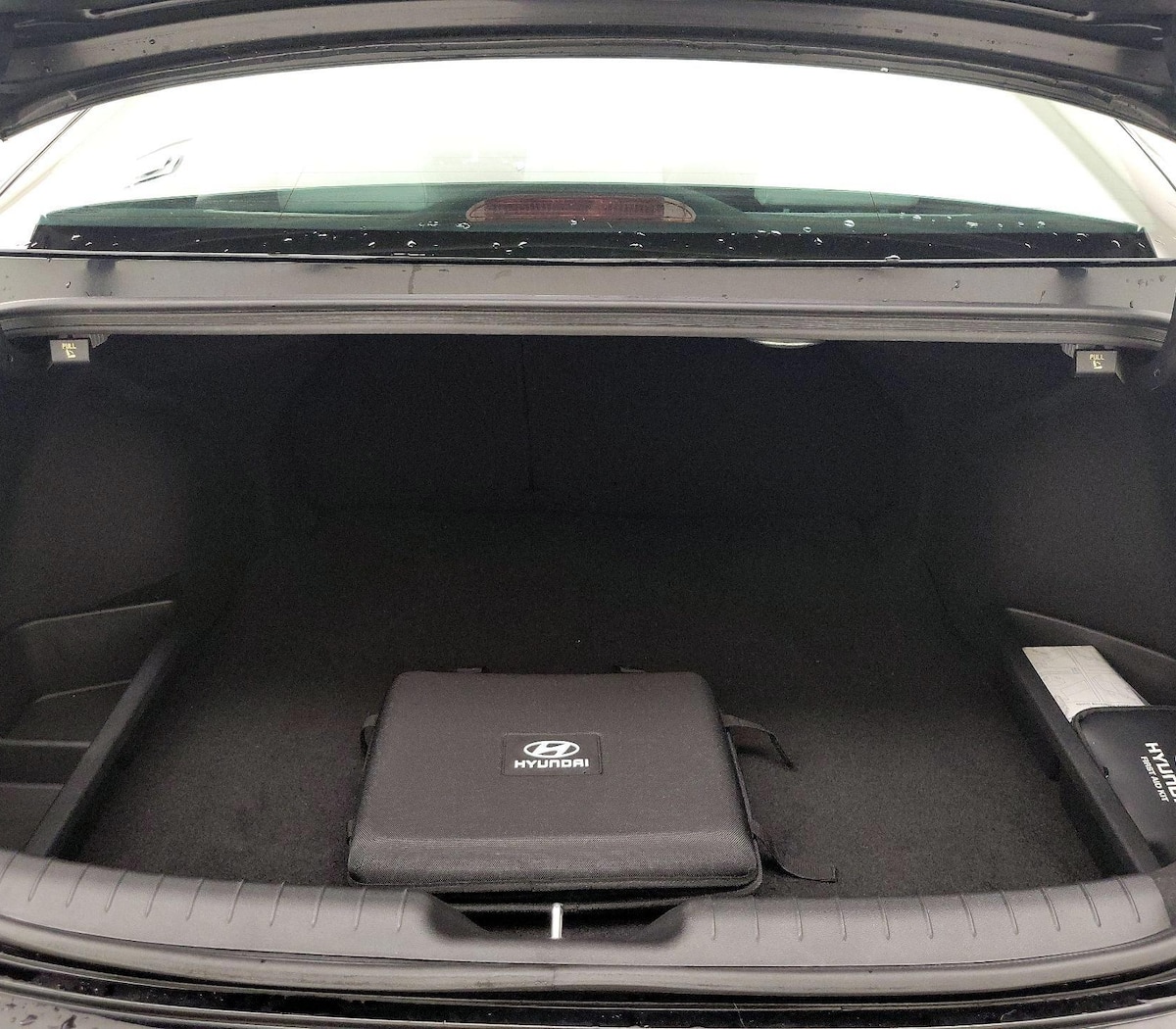 Trunk/Cargo (Seats Up)