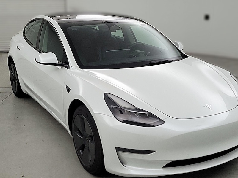 2022 Tesla Model 3 null