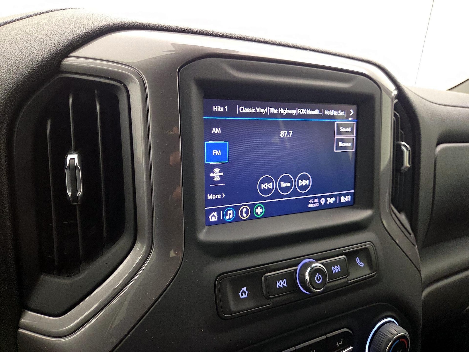 2023 Chevrolet Silverado 1500 Work Truck - Photo 16