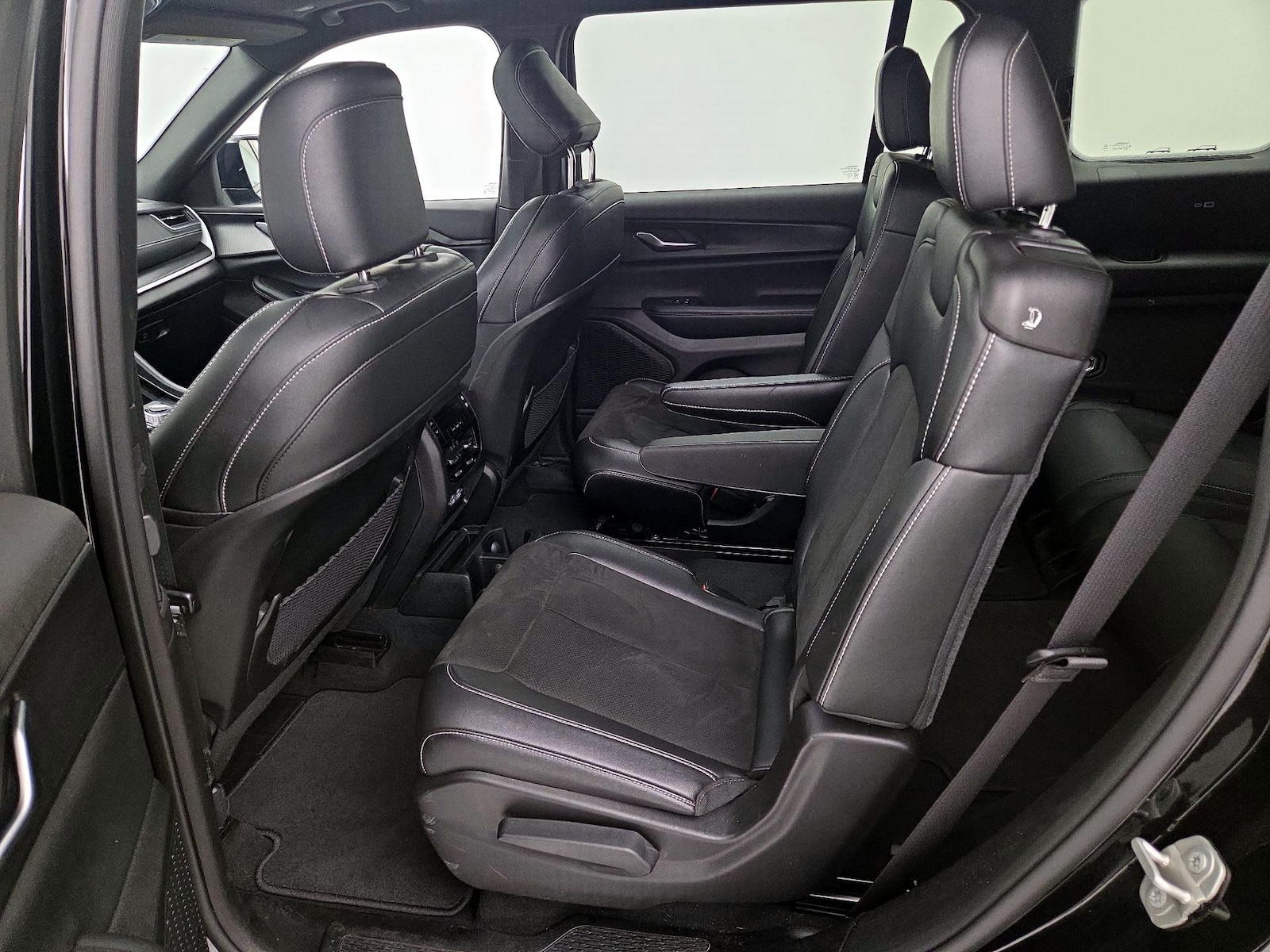 Rear Air Conditioning