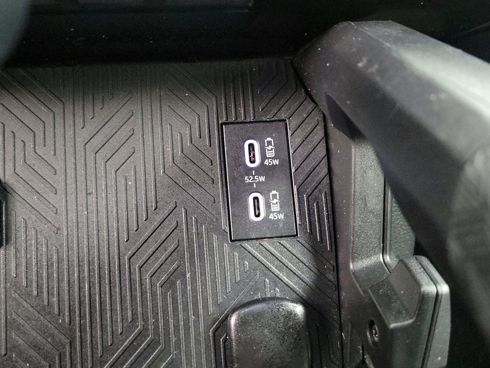 2024 Toyota Tacoma SR5 - Photo 19