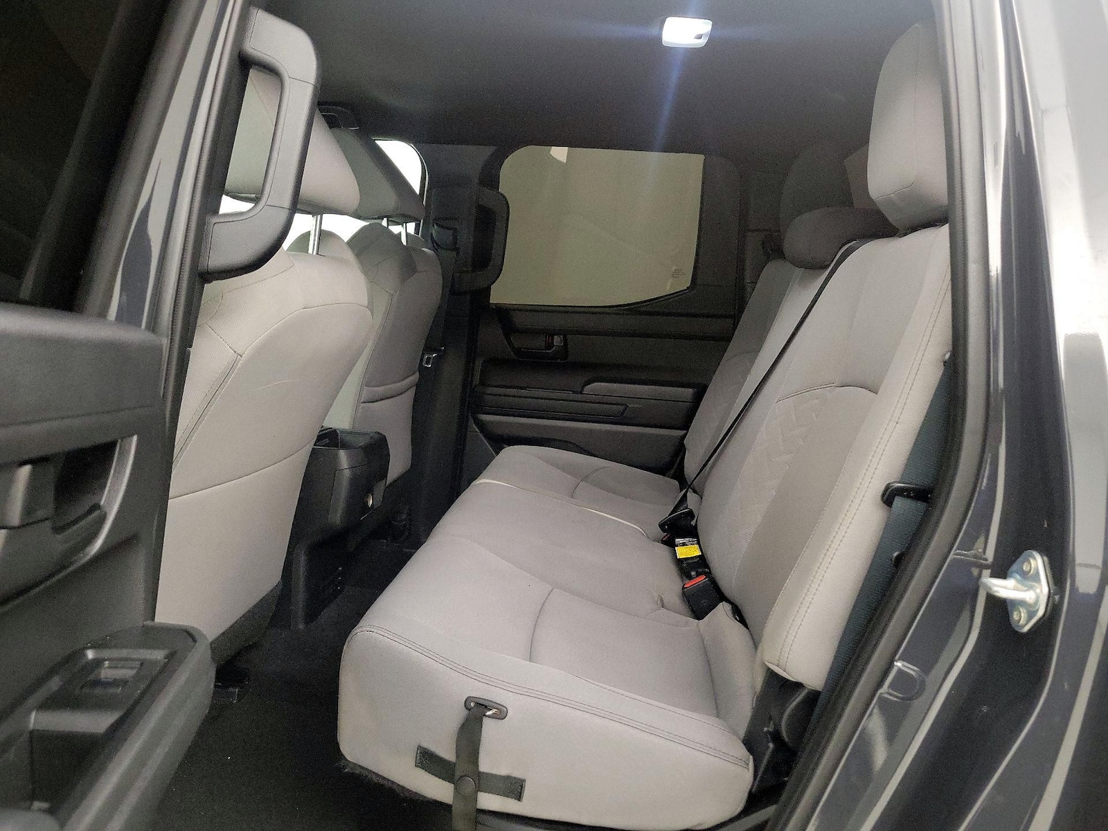 2024 Toyota Tacoma SR5 - Photo 20