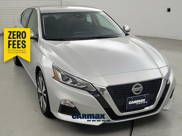 Silver 2022 Nissan Altima Sedan All-Wheel Drive Automatic