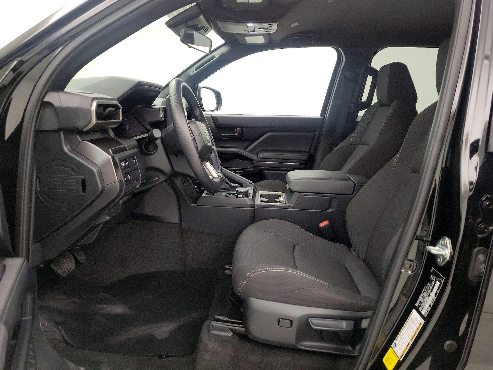 2026 Toyota 4Runner SR5 - Photo 12