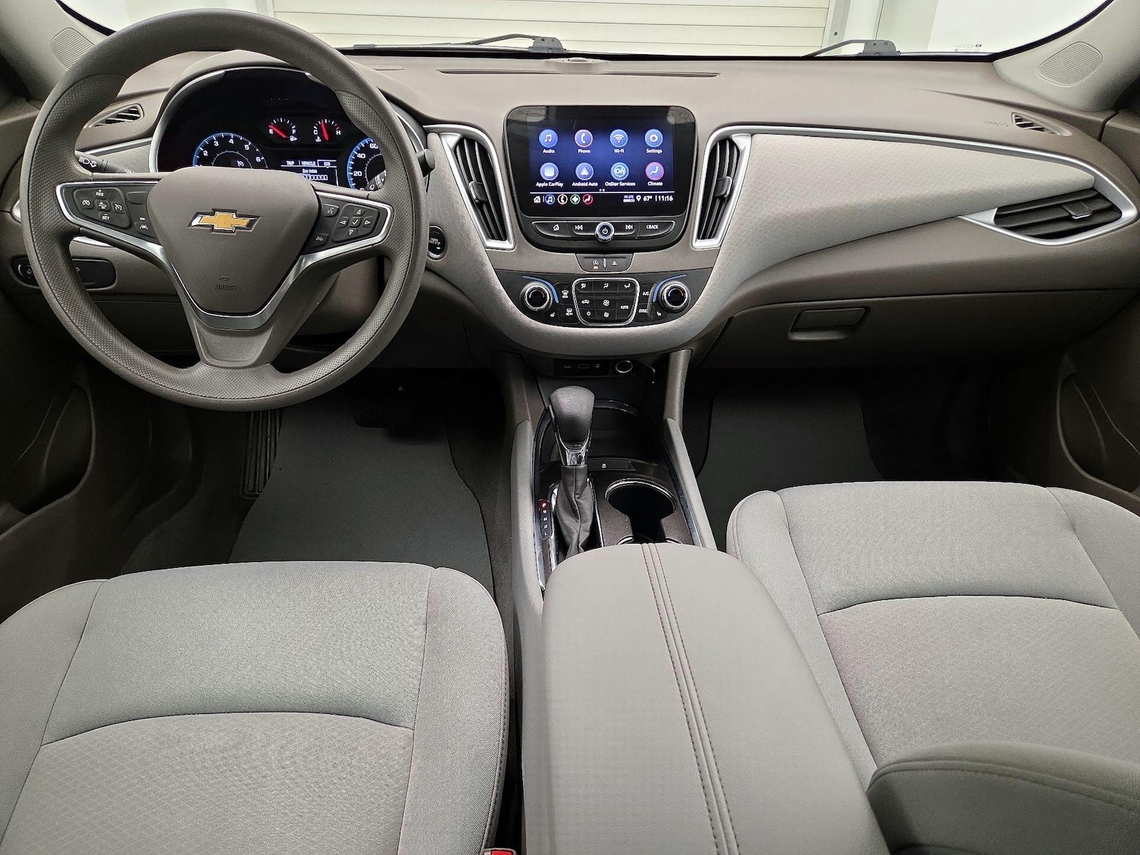 Apple CarPlay® & Android Auto™