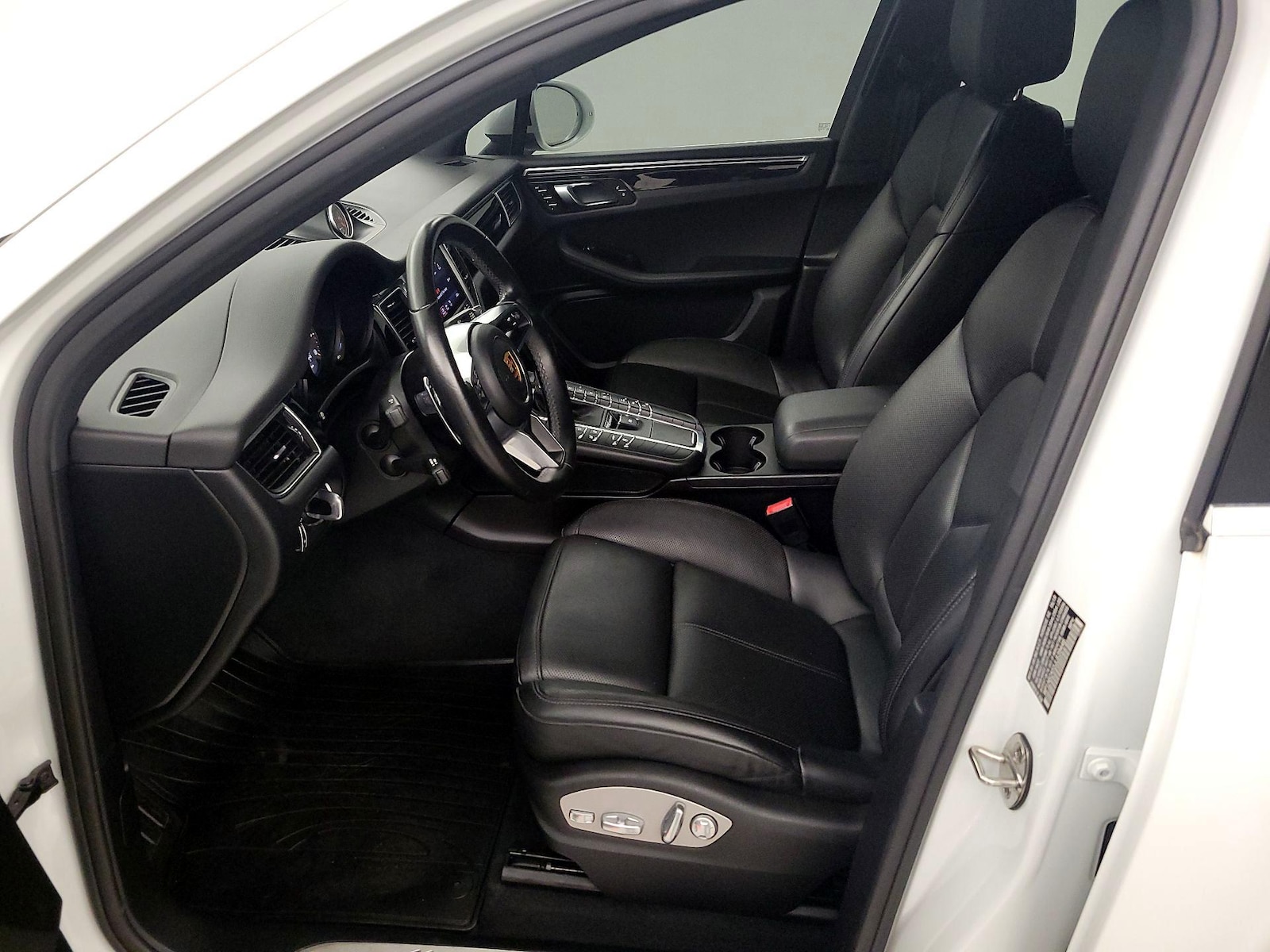 2018 Porsche Macan S - Photo 11