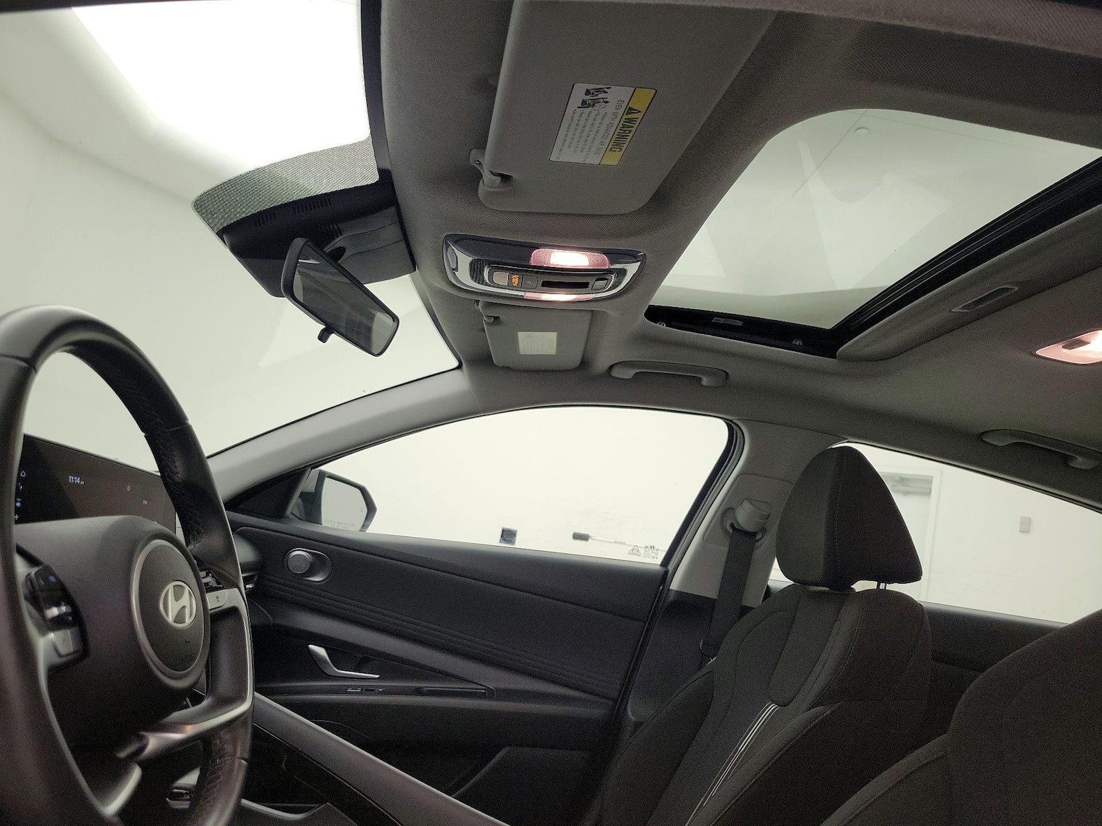 Sunroof(s) & Overhead Airbags