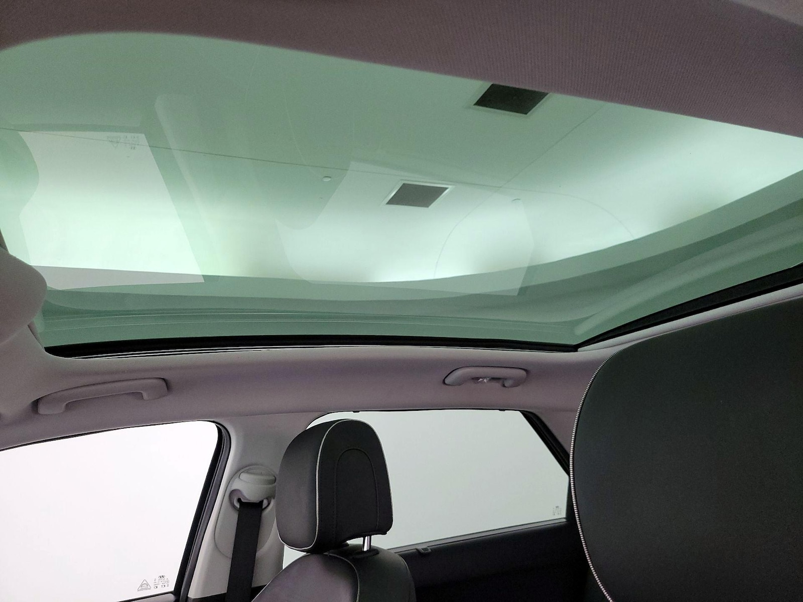 Skylight(s) & Overhead Airbags