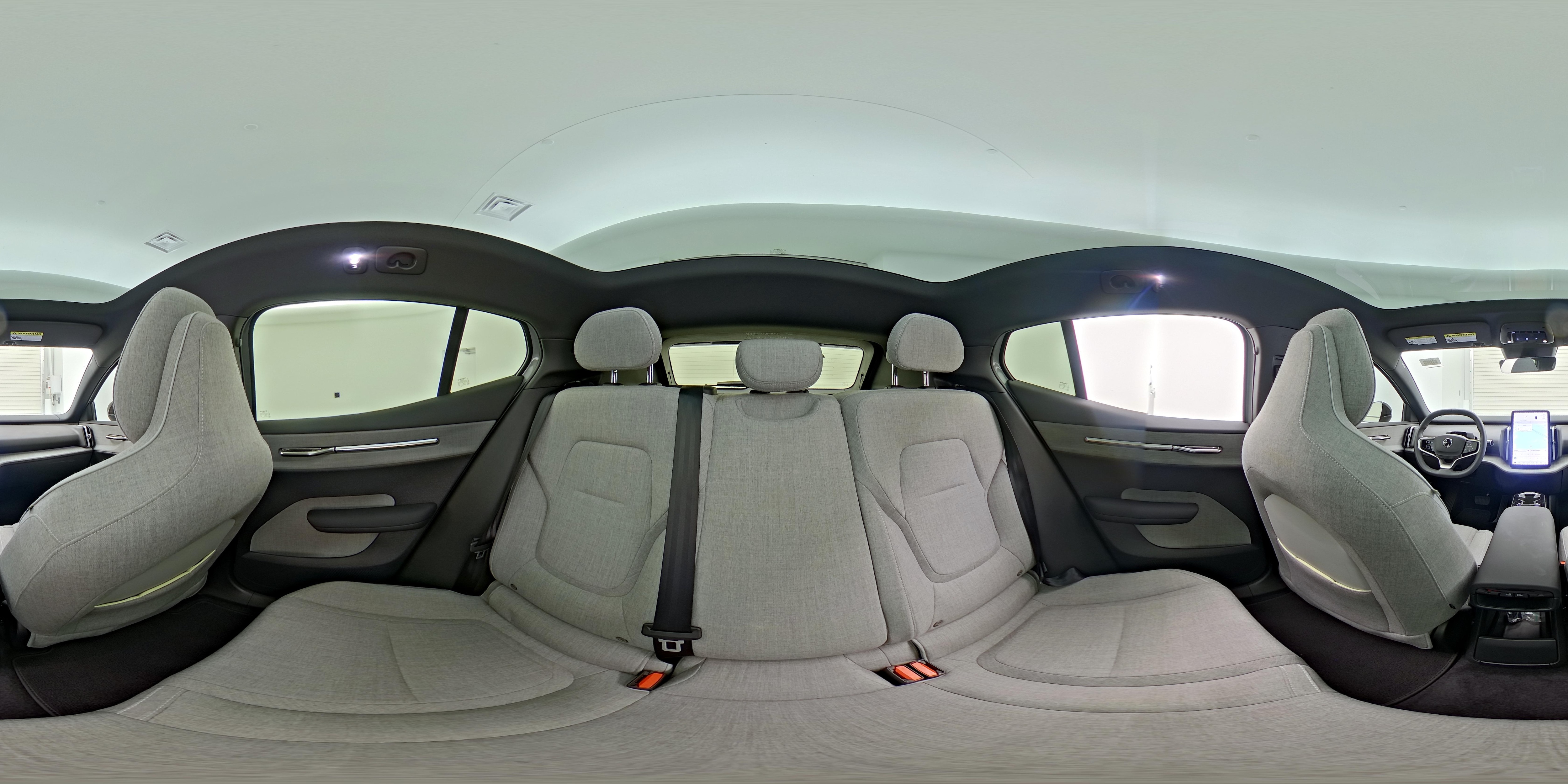 2025 Volvo EX30 Ultra - Photo 24