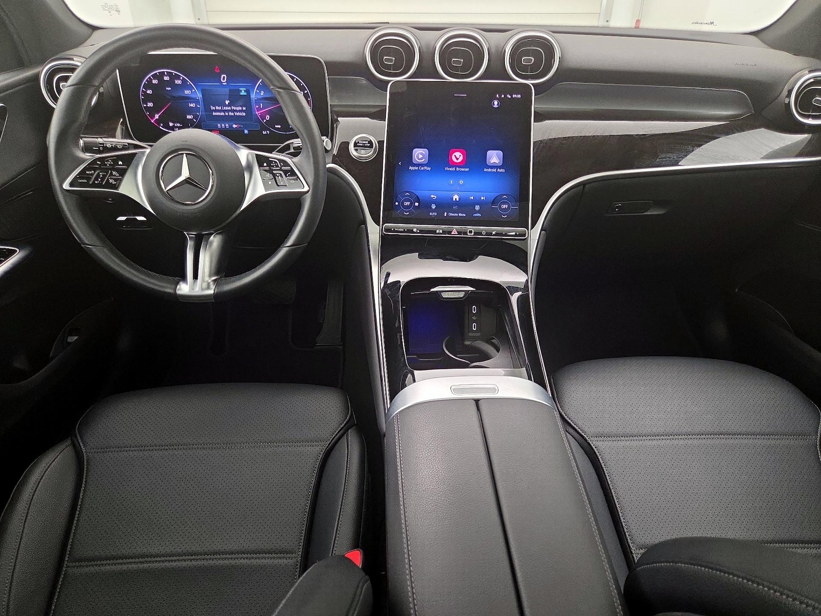 Apple CarPlay® & Android Auto™