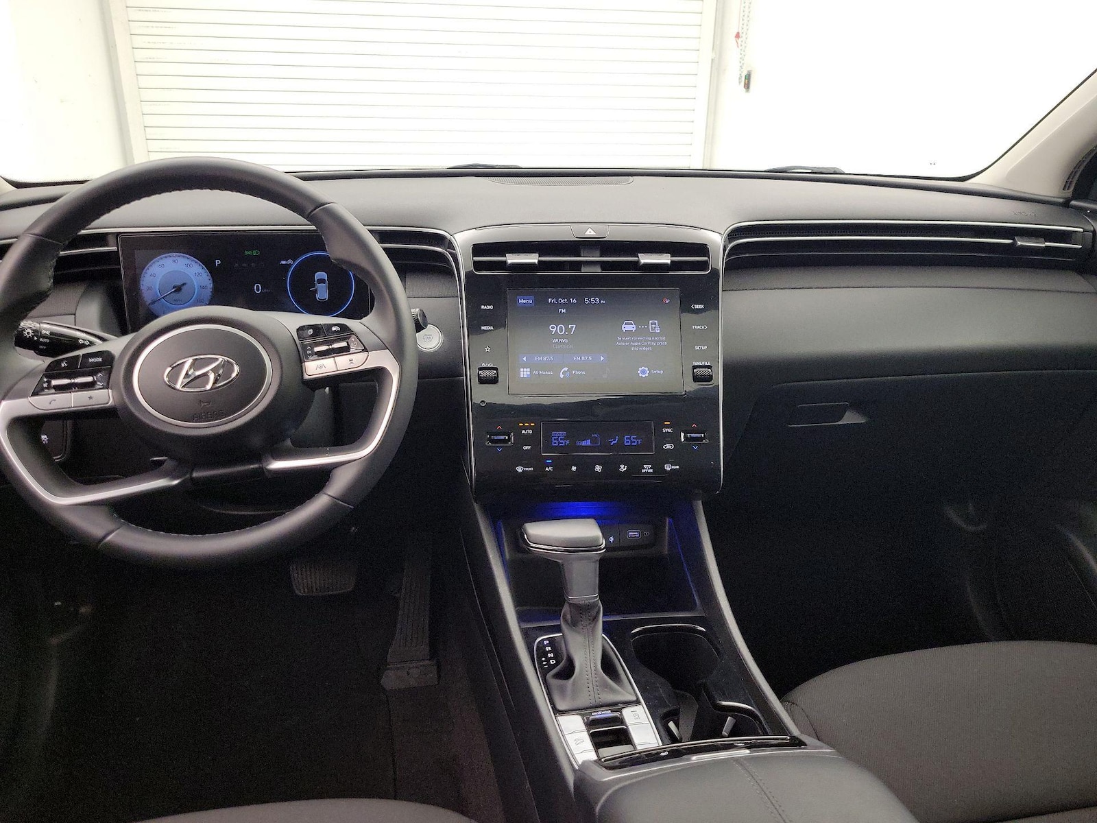 Apple CarPlay® & Android Auto™