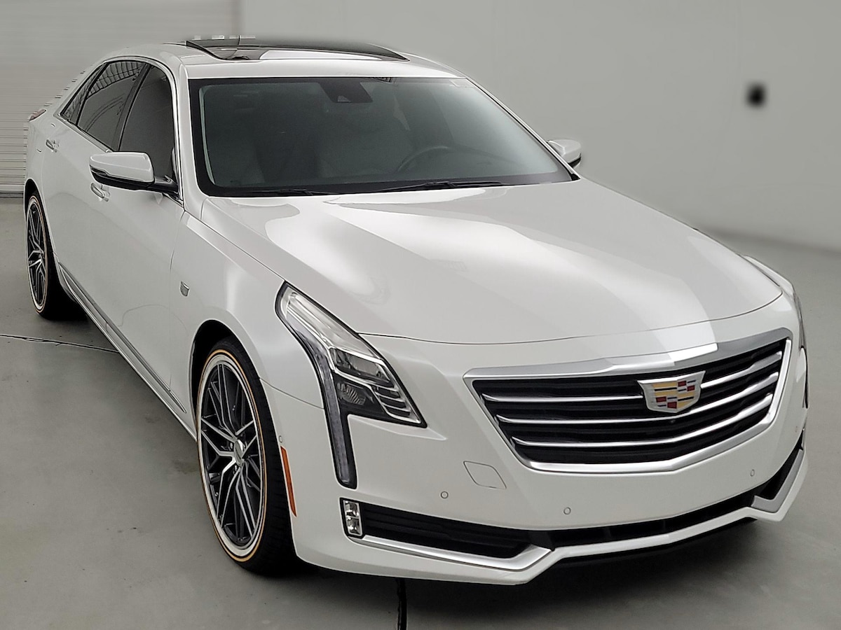 Featured vehicle