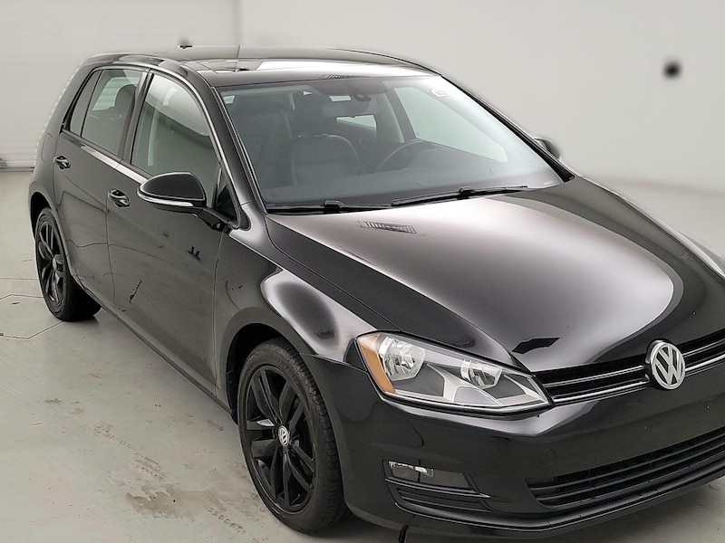 2017 Volkswagen Golf SE