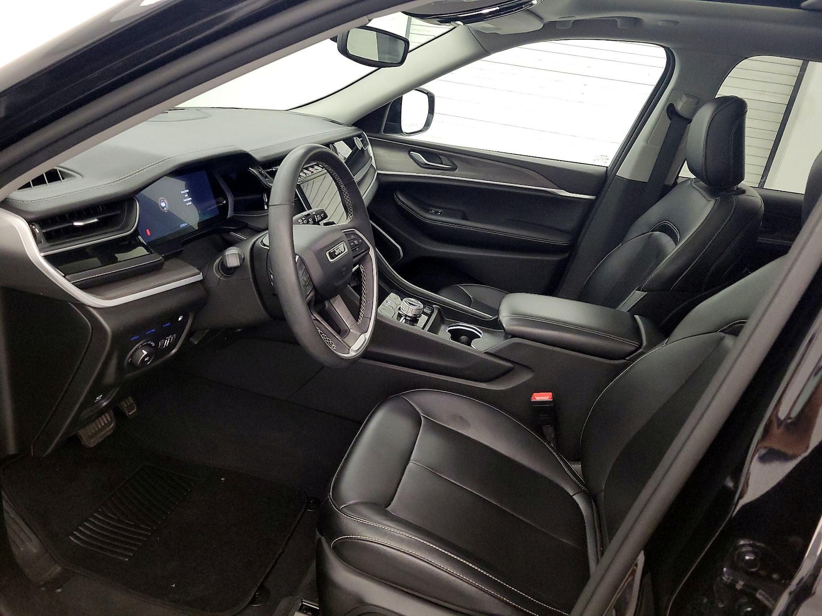 2024 Jeep Grand Cherokee 4xe - Photo 12