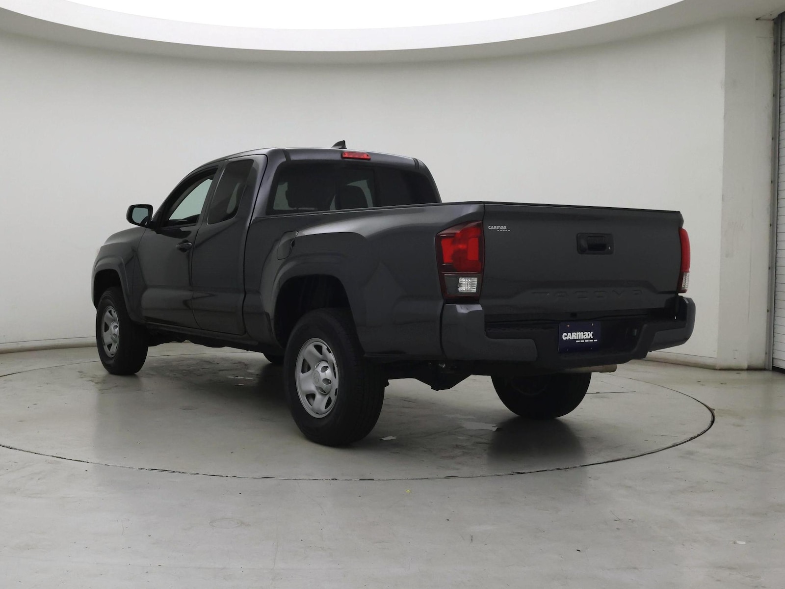 2020 Toyota Tacoma SR - Photo 3