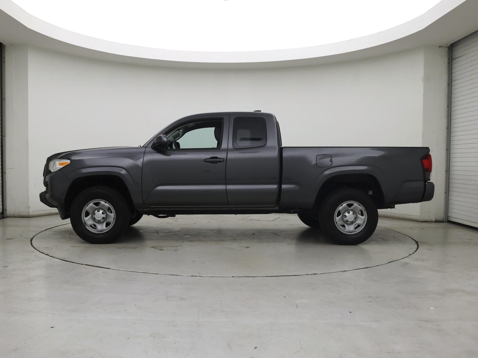 2020 Toyota Tacoma SR - Photo 4